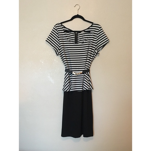 Plus size Dress - Picture 1 of 5